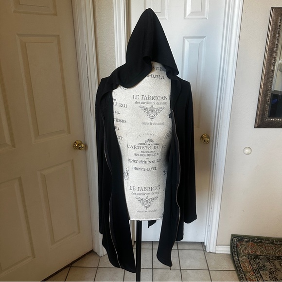 Asymmetrical Black Hoodie - Picture 10 of 11